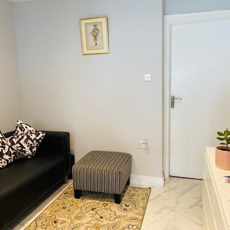 1 Studio Room Near Central Londra Dış mekan fotoğraf