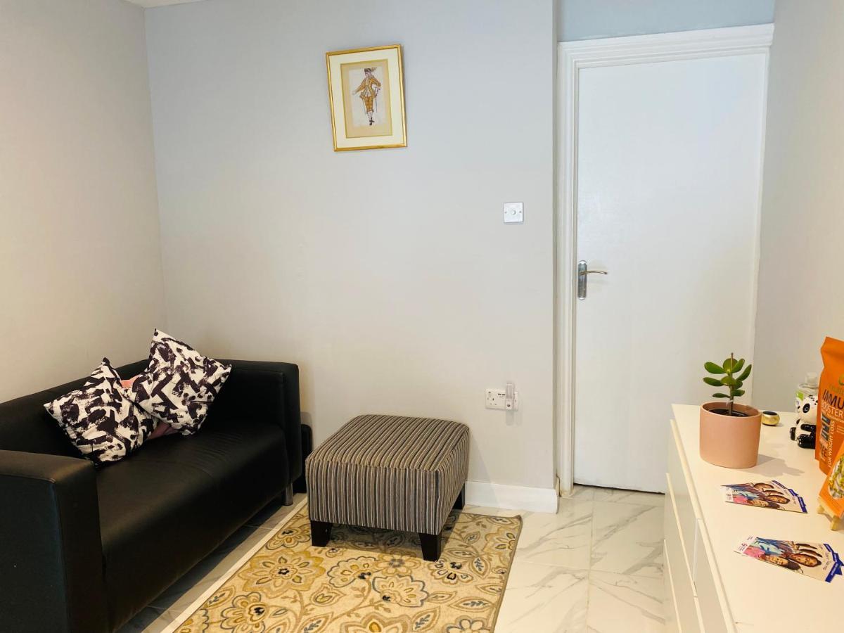 1 Studio Room Near Central Londra Dış mekan fotoğraf